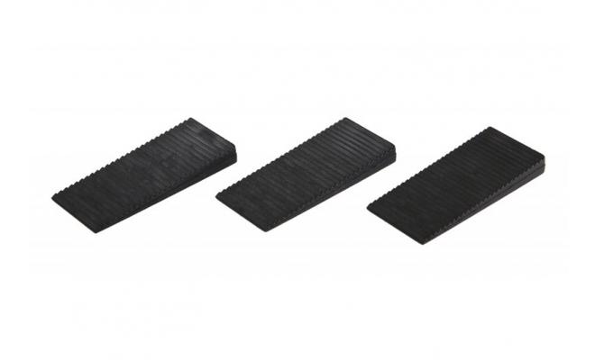 Montážní klínky plastové 70x30x8mm  50ks